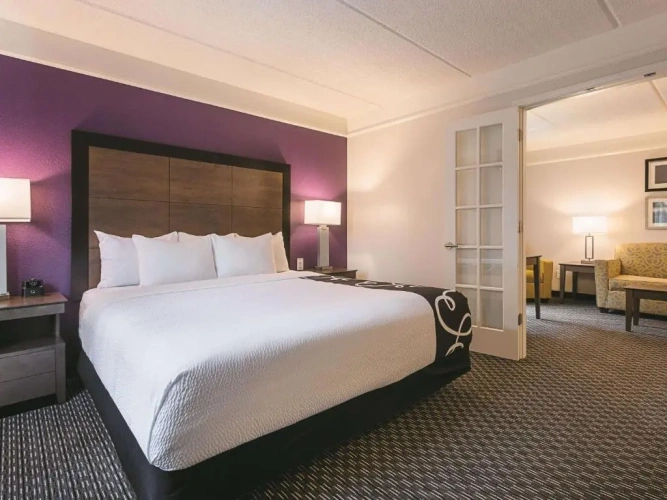 1 Bedroom Double Suite