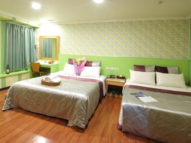 Standard Quadruple room