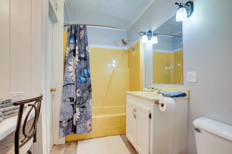 2 Bedrooms Cottage