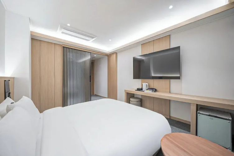 Hound Hotel DaeGu