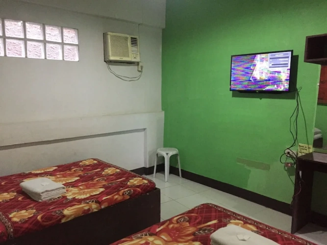 Standard Quadruple Family room
