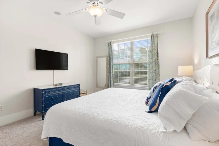 Captain Champs Castaway by Tybee Vacation Rentals