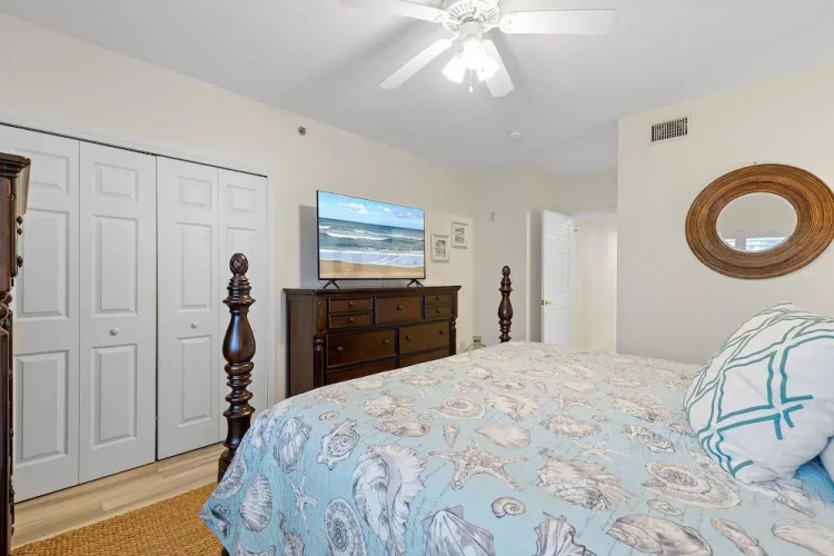 Oceanwalk 11-605