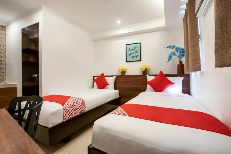 Standard Twin room