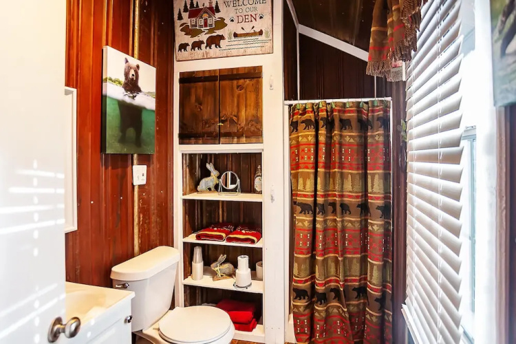Yowie Cabin