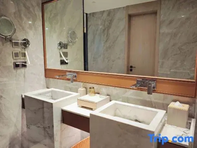 New Feeling Hotel
