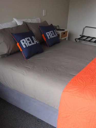 Linkwater Motel  Flashpackers