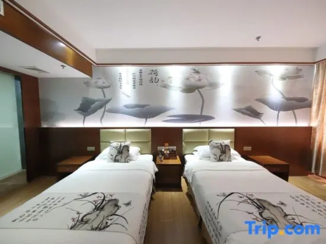 Deluxe Double Suite