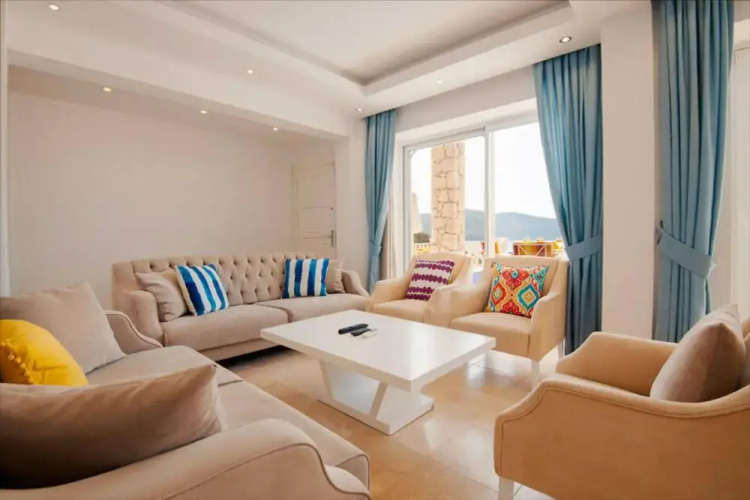 Ketchy Villa , Sleeps 14 , Infinity pool , Wifi , Sunset