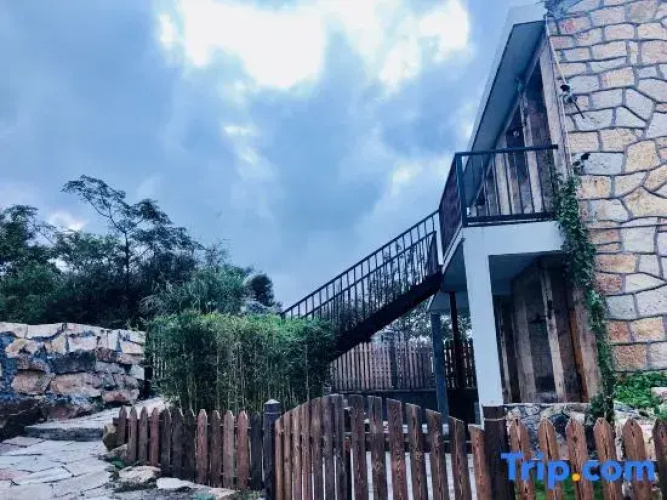 Jinsha Yunqi Holiday Hostel