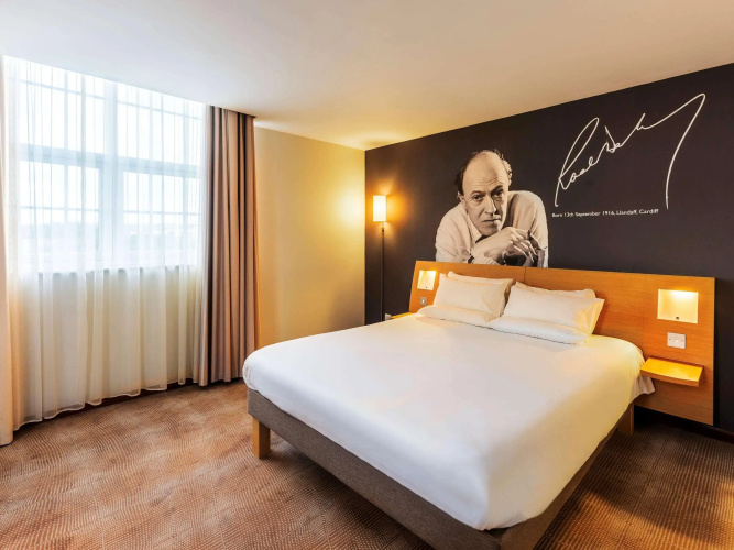 Novotel Cardiff Centre
