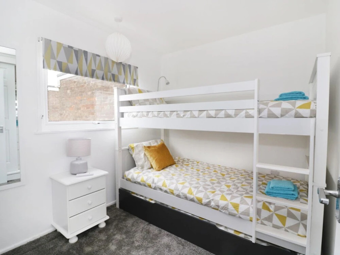 145 Sunbeach Chalet