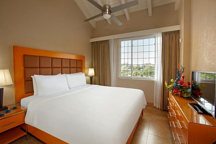 1 Bedroom Twin Suite