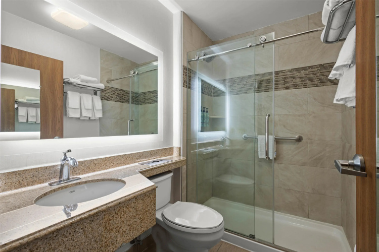 Best Western Crown Inn & Suites