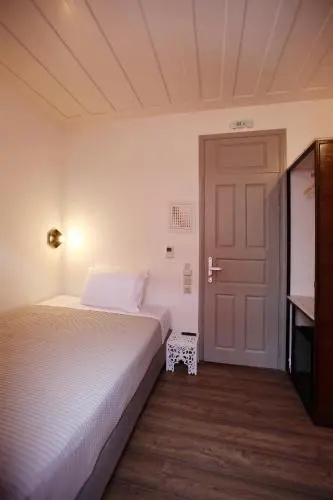 Messini Pension