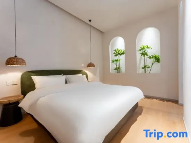 Family Suite with courtyard view