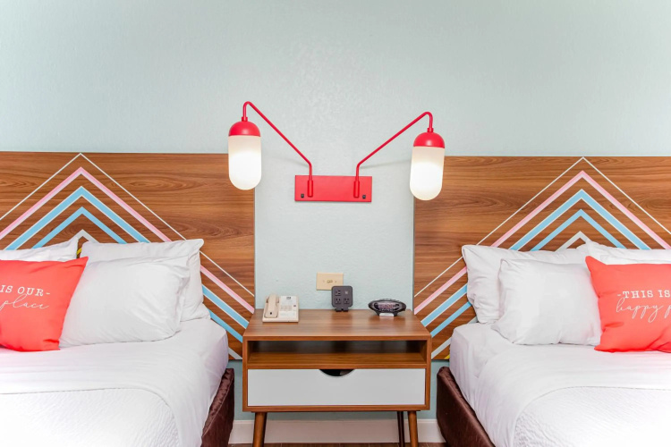 Beachside Hotel & Suites Cocoa Beach - Port Canaveral