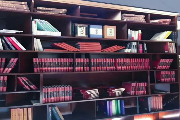 Scholar Hotel