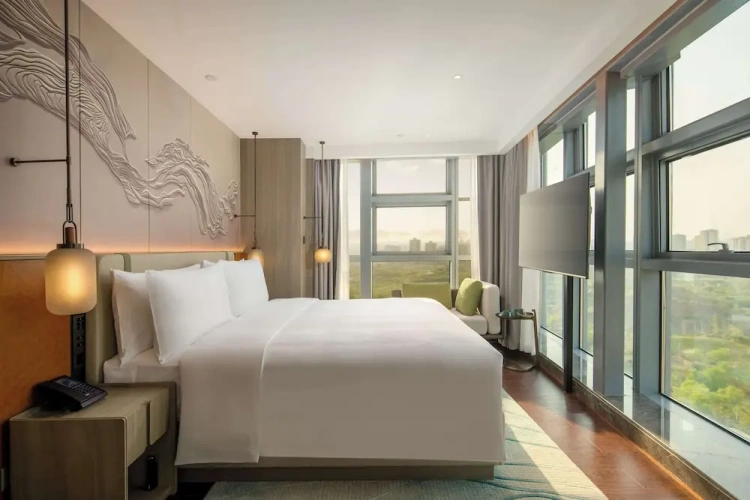 Deluxe Double Suite