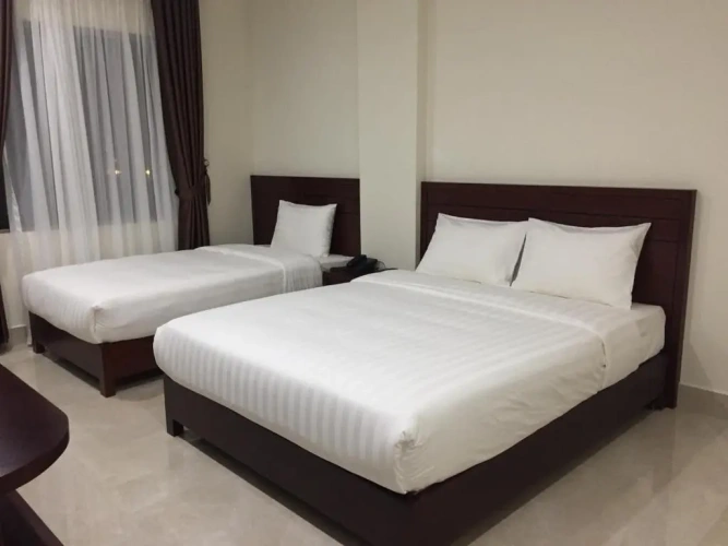 Deluxe Family room