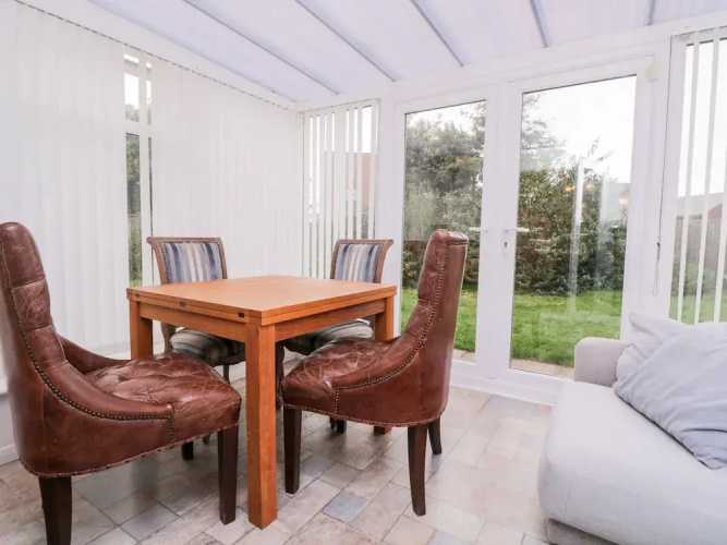 1 Springfield Road