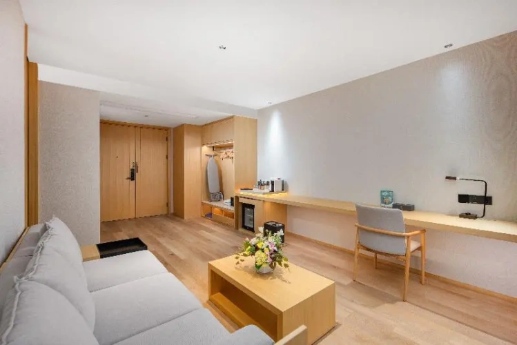Double Suite