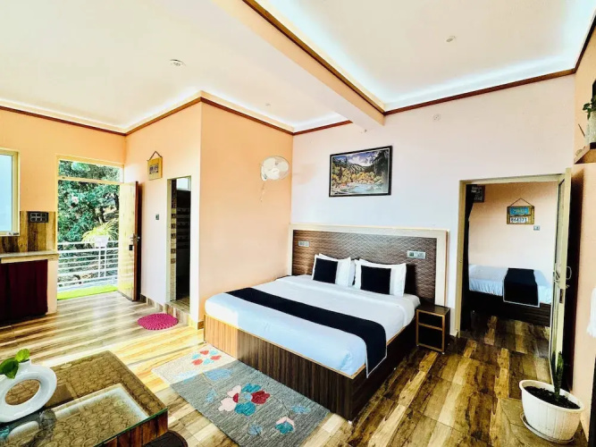 Paradise Inn by HBR