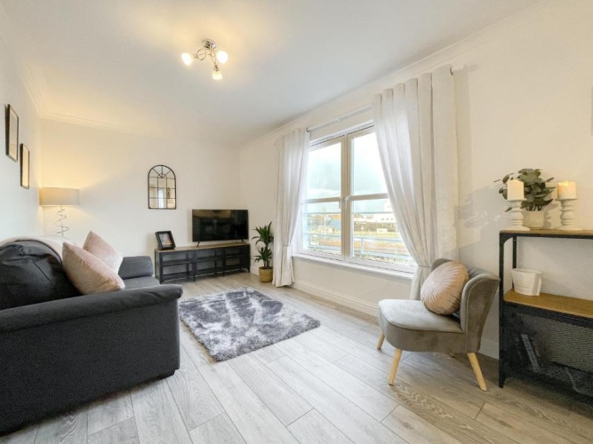 2 Bedrooms Double Apartment