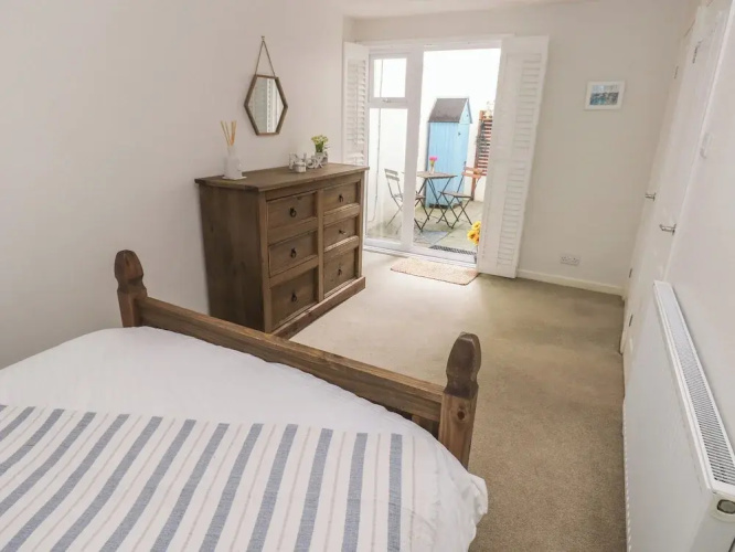 Flat 1