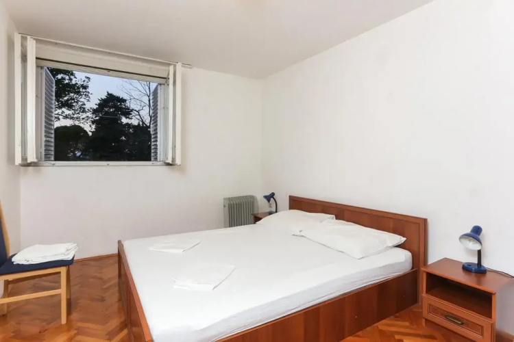 Apartment Antun