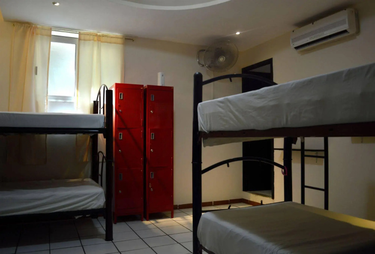 Che Playa Hostel & Bar