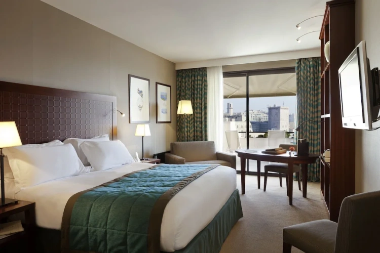 Double Suite with harbour view