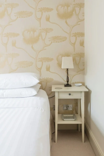 3 Bedrooms Apartment
