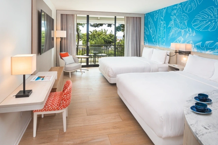 Twin room with limited view