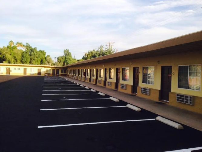 Desert Inn