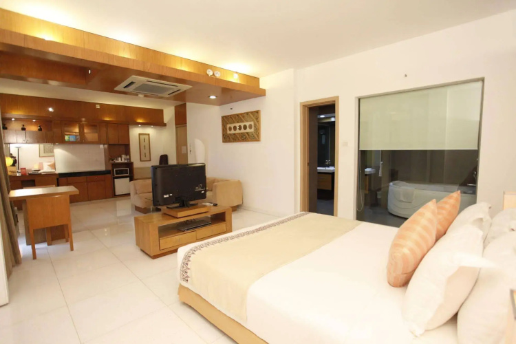 Platinum Suites