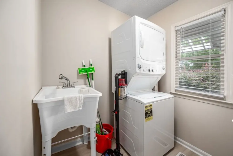 2 Bedrooms Cottage