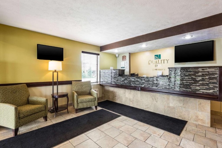 Quality Inn photo 16