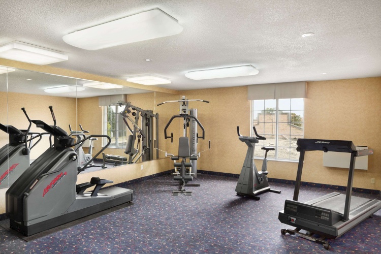 Days Inn by Wyndham Brantford photo 12