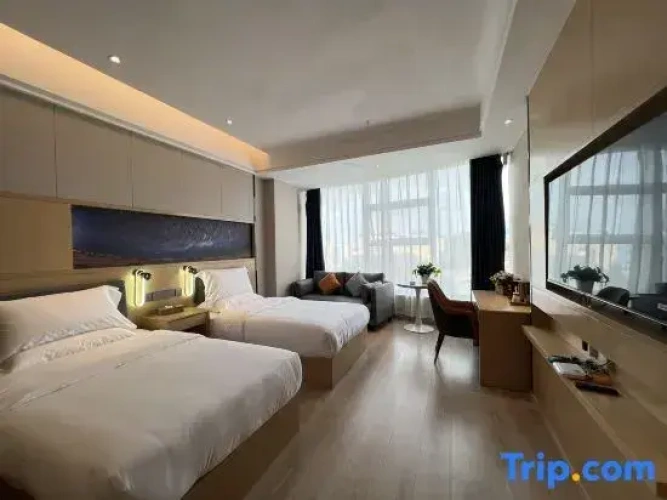 Standard room with view