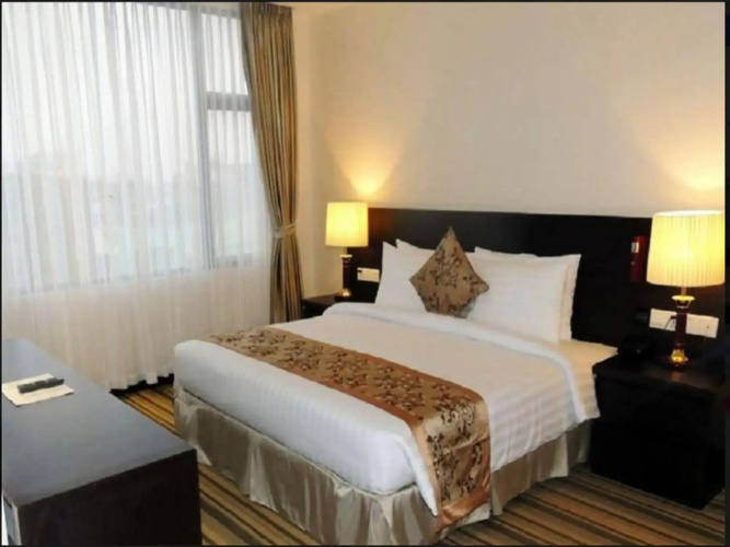 Esperado Lake View Hotel