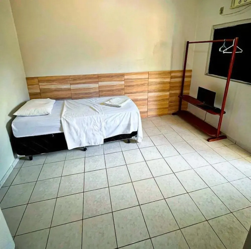 Nunes Hotel