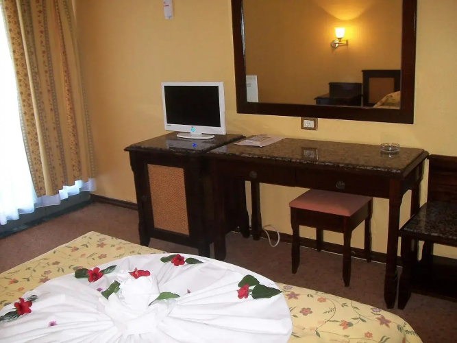 Lara Park Hotel