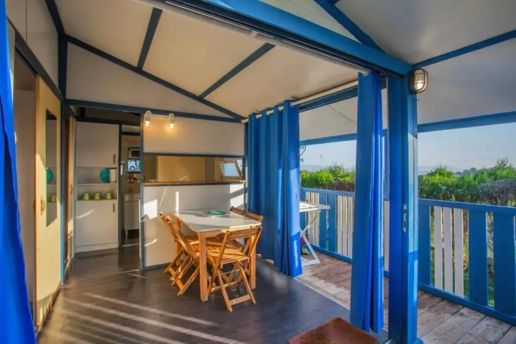 Bungalow