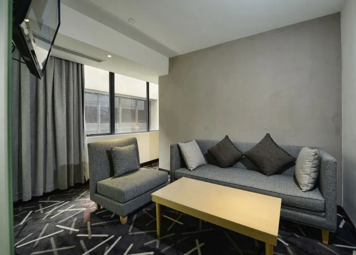 Pacific Express Hotel