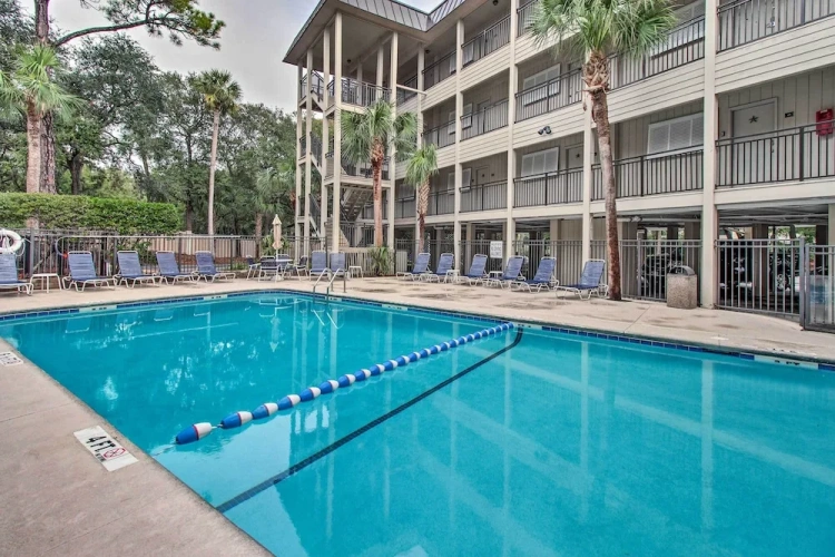 1 Bedroom Apartment with balcony