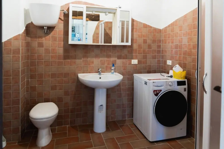 Ca Quattrocchi 10 3 by Marche Holiday Villas