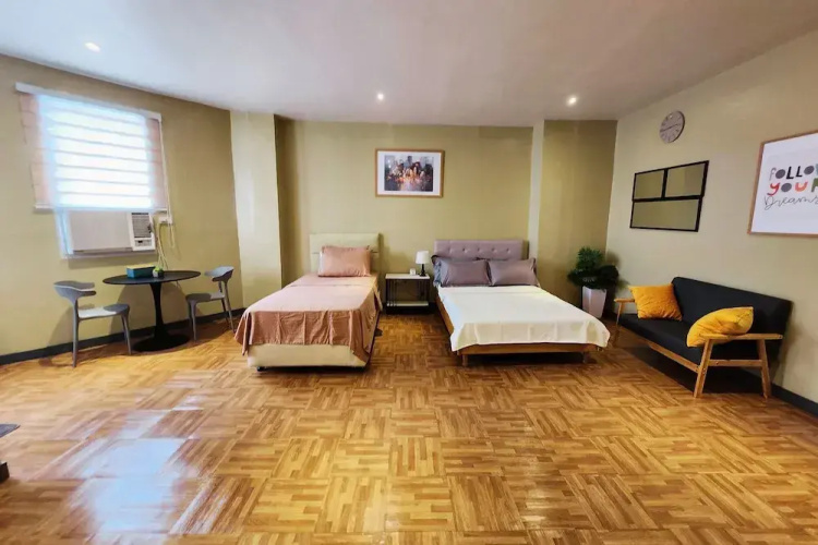 Freddo Studio Apartelle