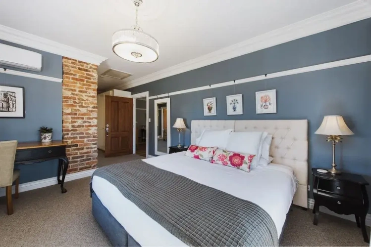 Luxury Double Suite
