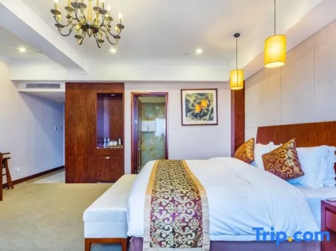 Deluxe Double room with view